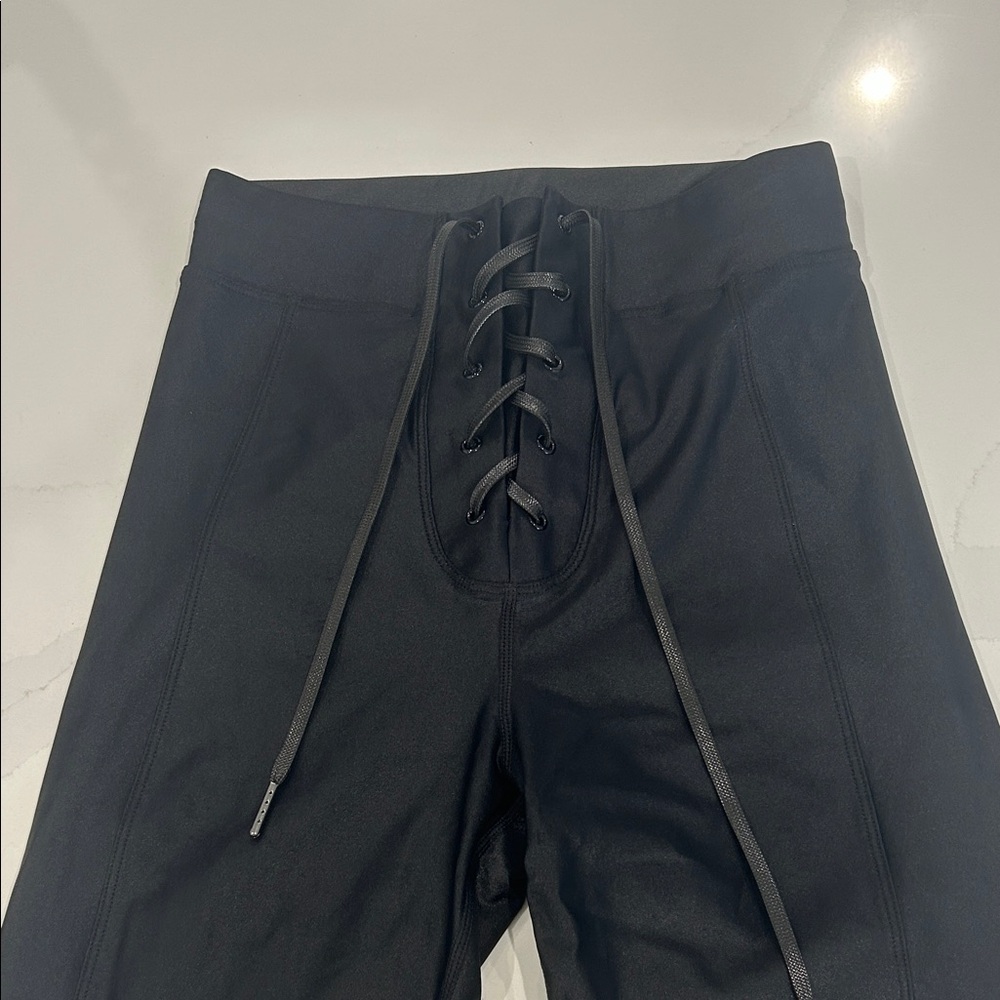 Good American - Black Lace-Up leggings